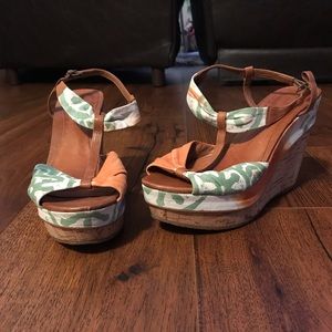 Aldo Wedges